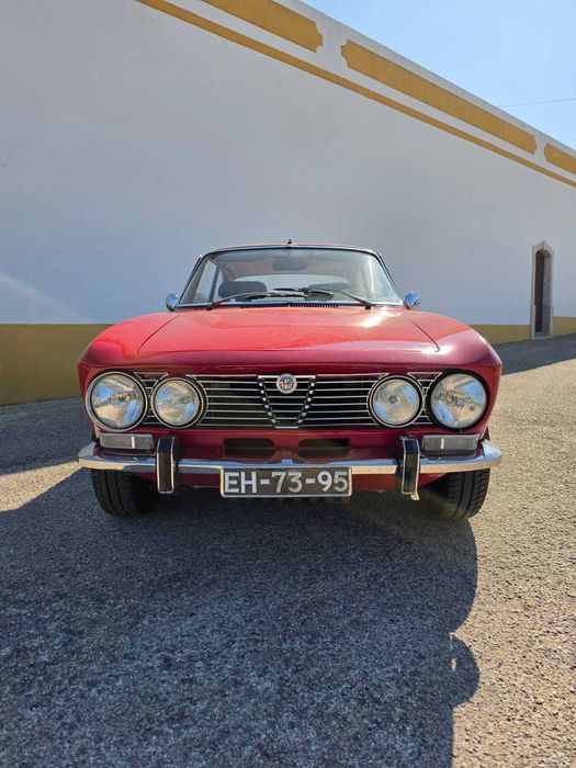 Alfa Romeo 2000 GTV Veloce