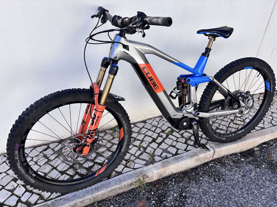 E-bike cube Action Team