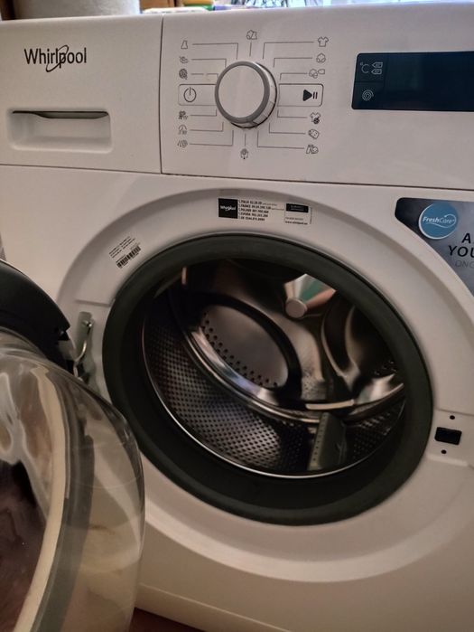 Пральна машина Whirpool