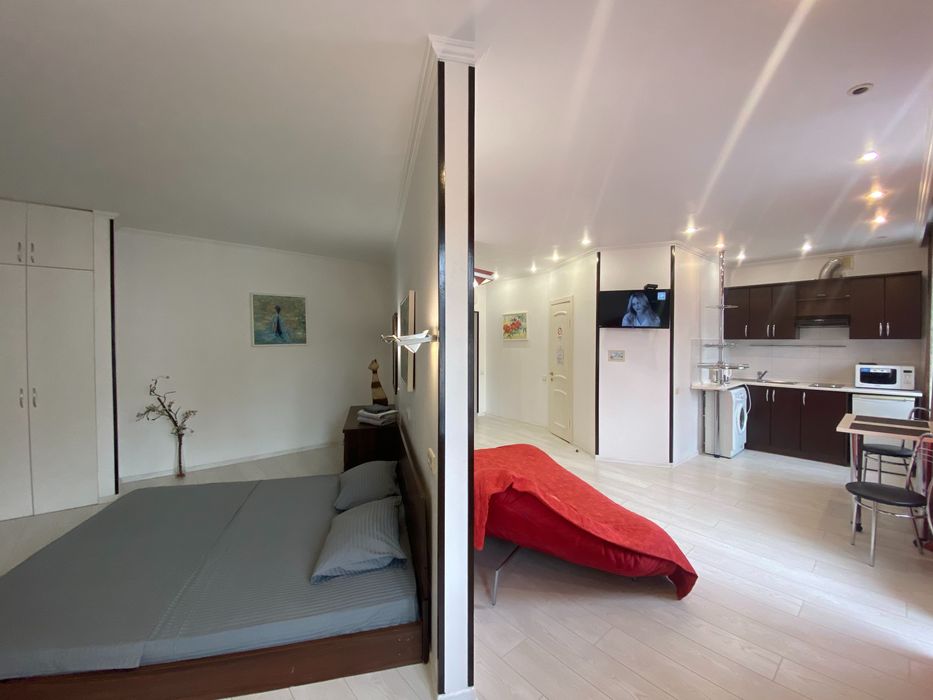 Подобово, Gulliver, Басейна 10, Хрещатик