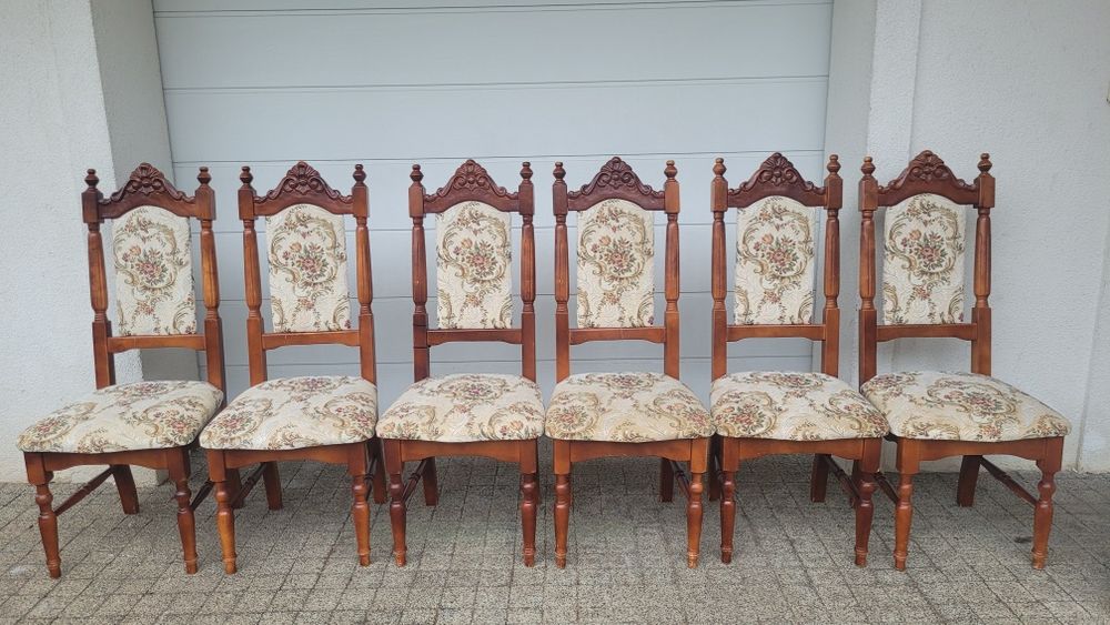 6 drewnianych  krzeseł PRL do jadalni Swarzędz