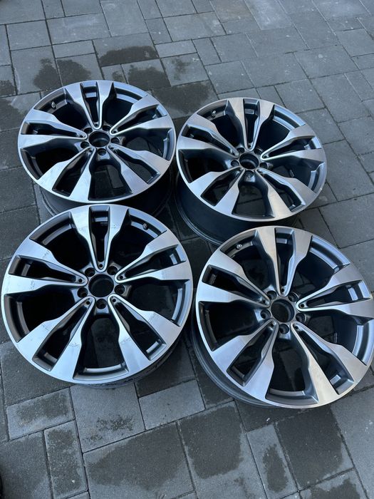 Диски литі різновильотні 5/112/20 Мерседес