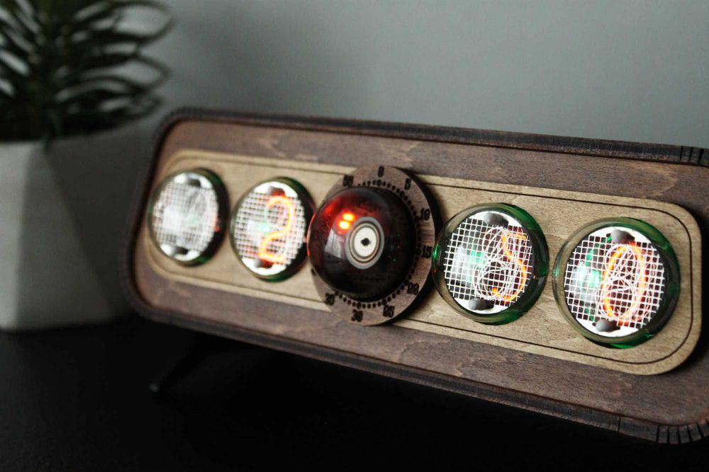 Годинник nixie з декатроном ОГ- 4, Ручна робота, Часы на лампах ИН-4