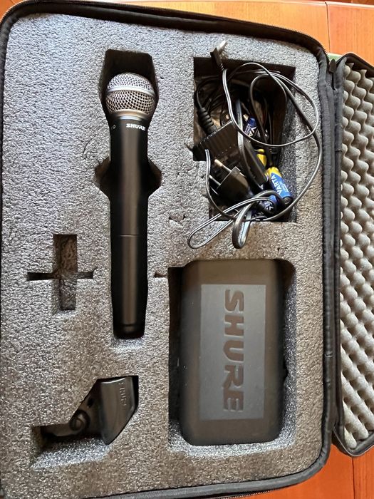 SURE BLX Wireless vocal mikrofon bezprzewodowy (BLX4 + SM58)