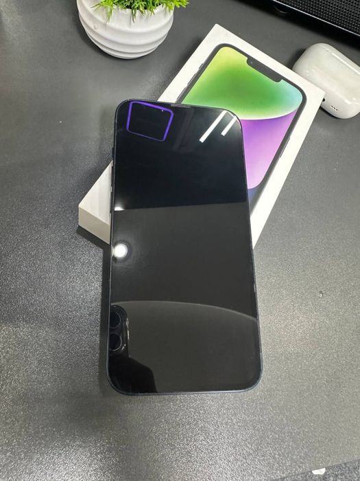 телефон IPhone  14, 128
