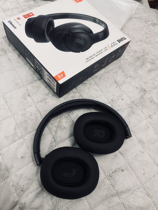 Auscultadores JBL Tune 720