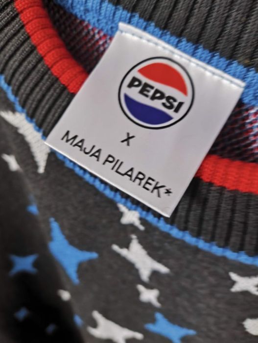 Limitowany sweter Pepsi x Maja Pilarek, 100% wełna merino