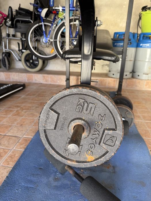 Weight Training Bench and Weights457557084965457921