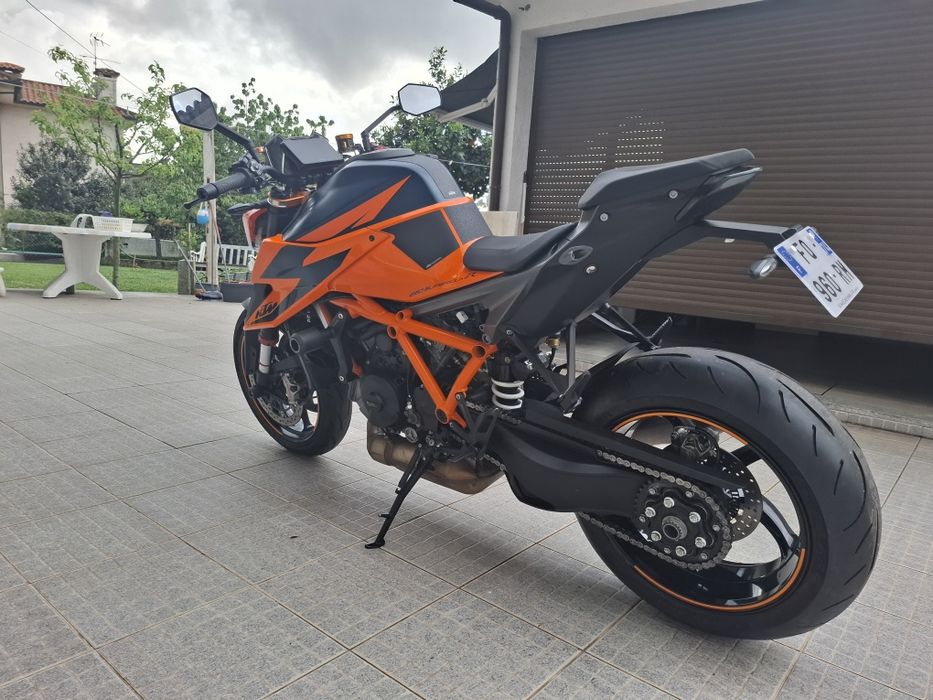 KTM Super Duke 1290 R de 2020