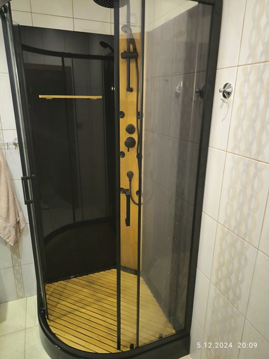 Montaż kabin prysznicowych-- tanio --- szybko i sprawnie