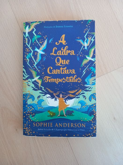 Livro "A Ladra que Cantava Tempestades"