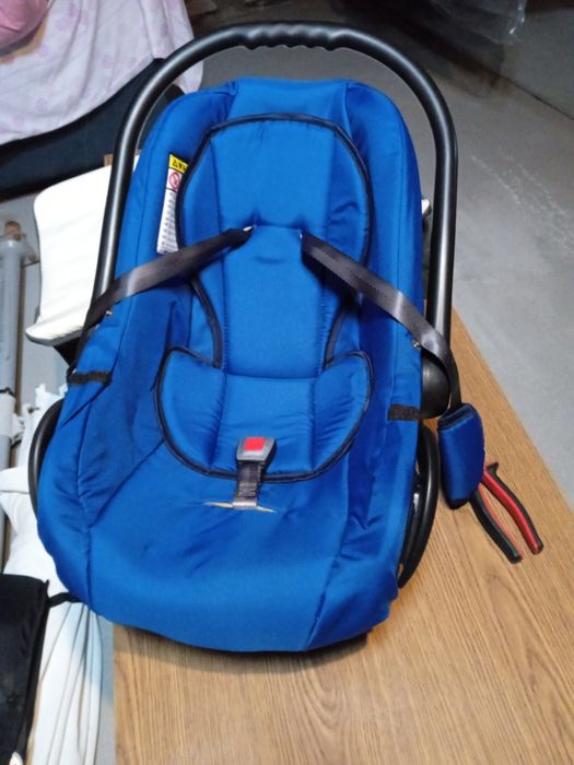 Wózek dla dziecka, nosidełko