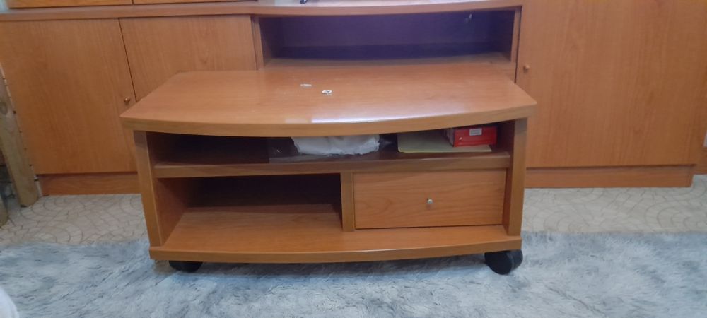 Móvel de sala +mesa