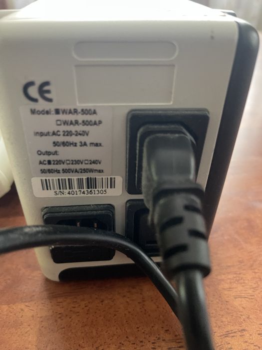 Преобразователь 12V-220V 250W