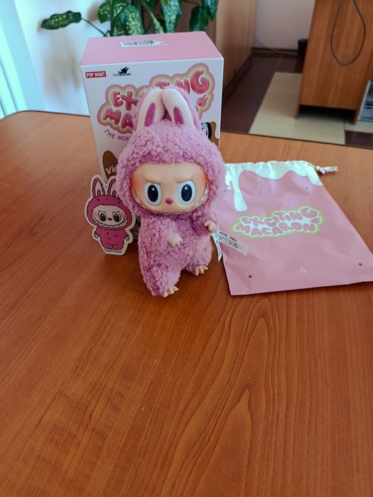 Рожеве ЛАБУБУ. ОРИГІНАЛ. Відкрите