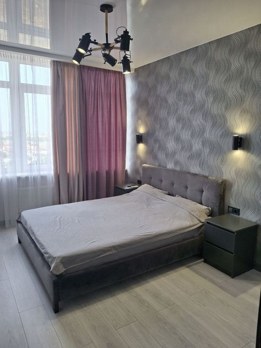 Посуточно. 49 Жемчужина. Таирова. Эпицентр. Небесной Сотни