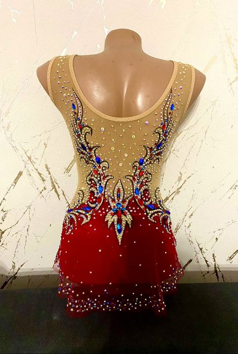 Strój startowy dla gimnastyki artystycznej