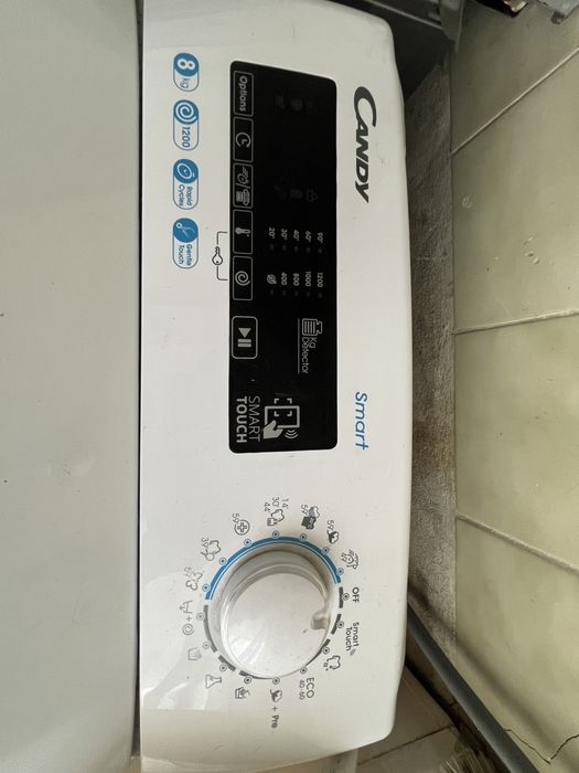 Máquina de Lavar Roupa Candy Smart Touch 8kg 1200rpm – Excelente Estado