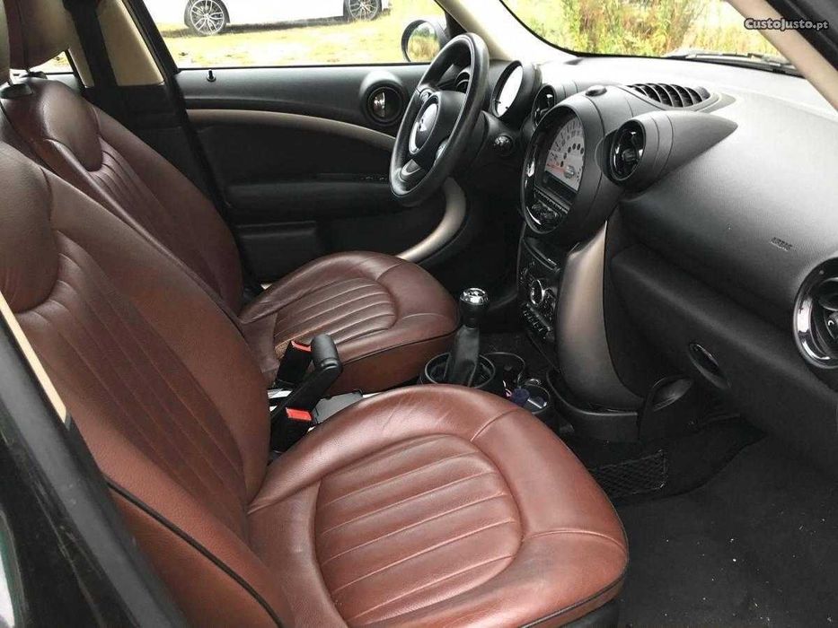 Mini countryman ONE D 2013