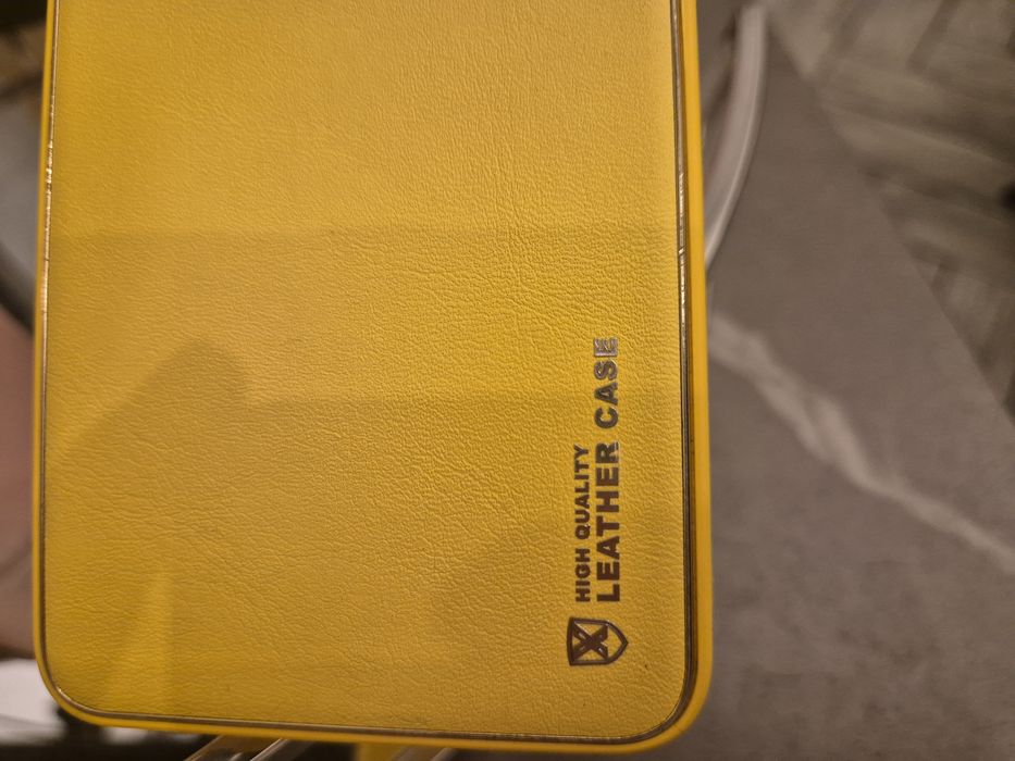 Futerał LEATHER Case skórzany do SAMSUNG Galaxy A33 5G żółty