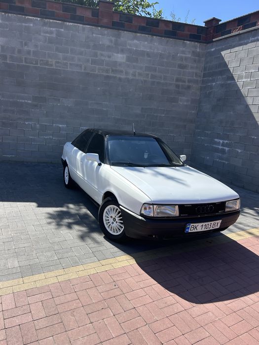 Ауді 80, 1,8 газ бензин