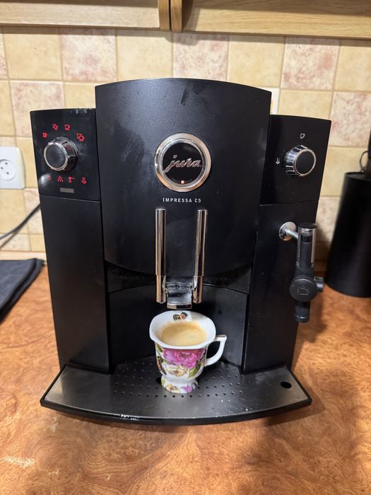 Кавовар Jura impressa c5