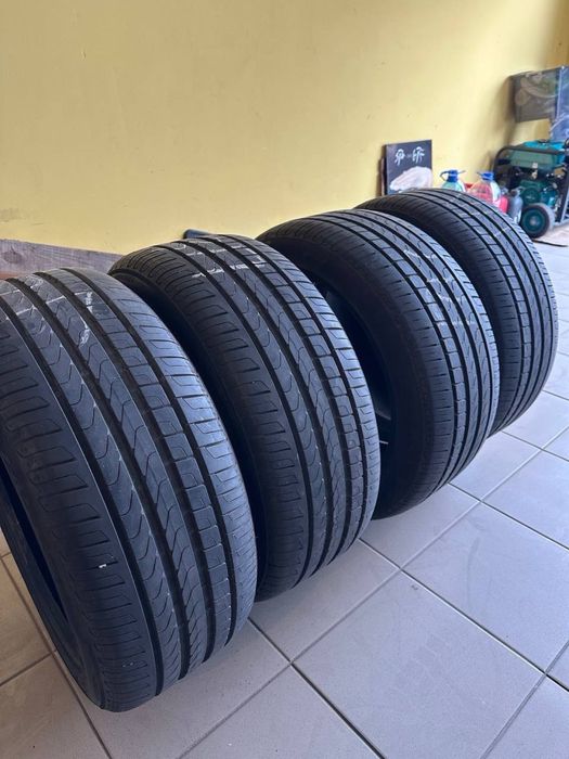 Pirelli Cinturato P7 235/45/18