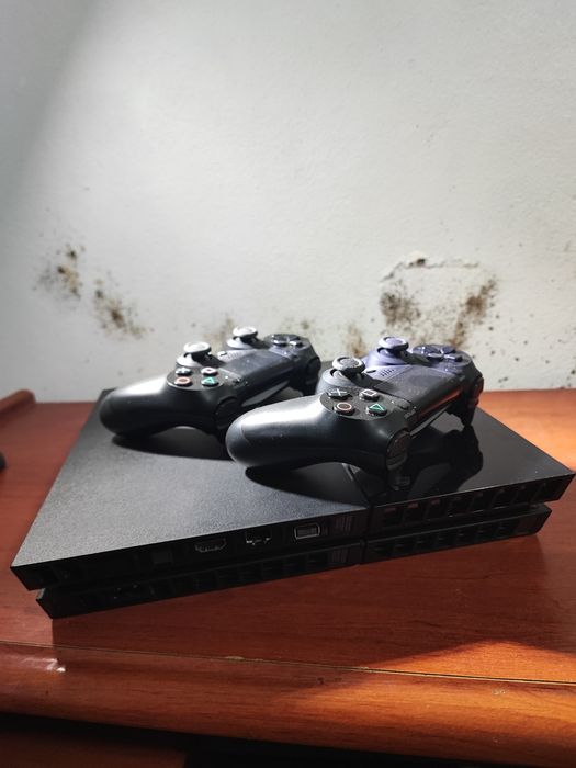 Ps4 2 comandos selada