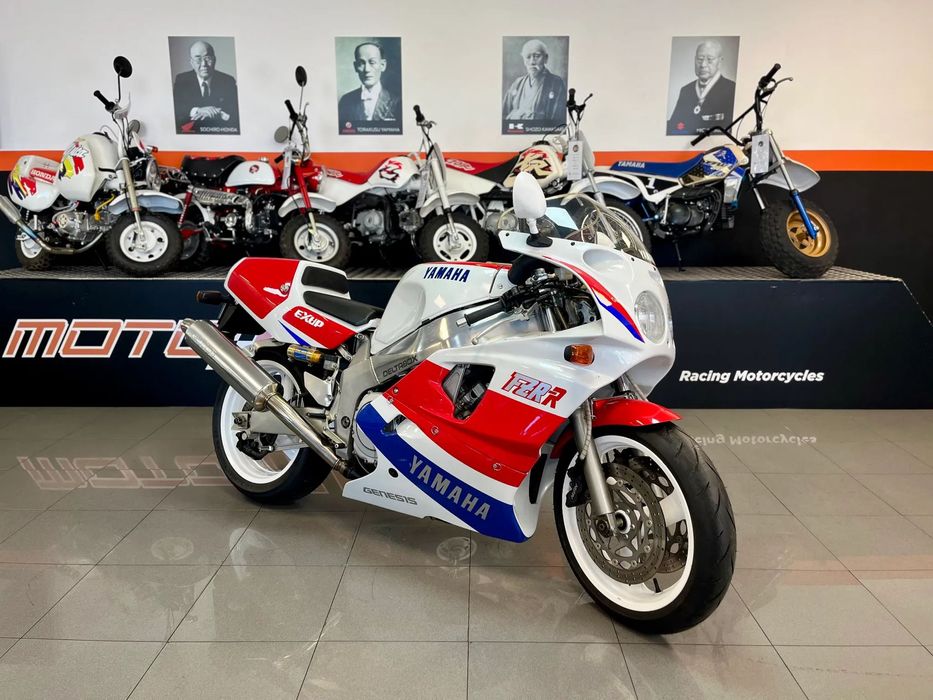 Yamaha FZR  750 OW-01