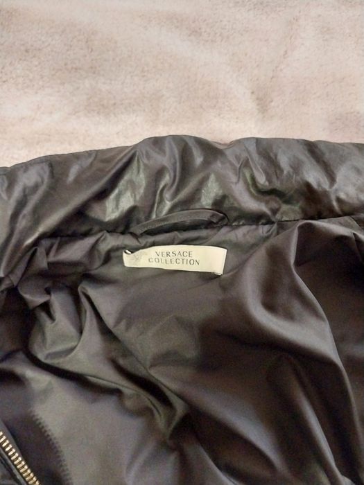 Продам куртку   VERSACE
