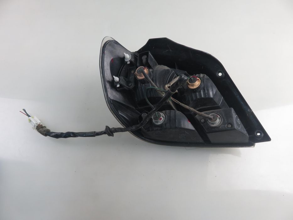 Lampa Prawa Tylna Mitsubishi Outlander I (cu_w)