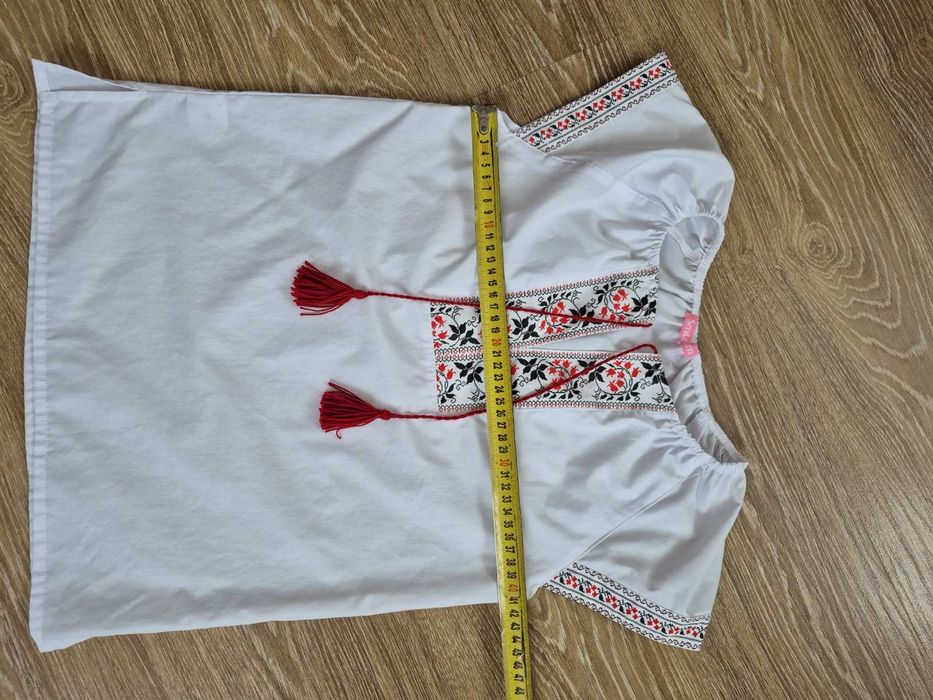 Вышиванка на девочку