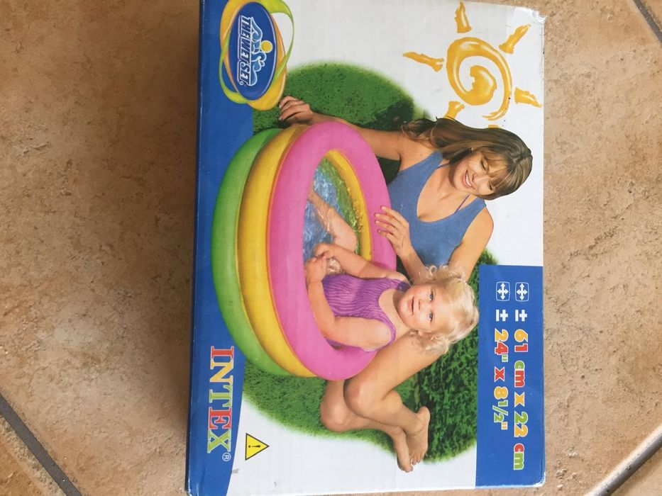 Piscina insuflável para crianças