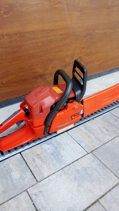 Husqvarna 340 moc 2,7 KM