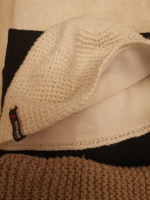 Komplet  czapka, szal, komin , opaski(5 elem)