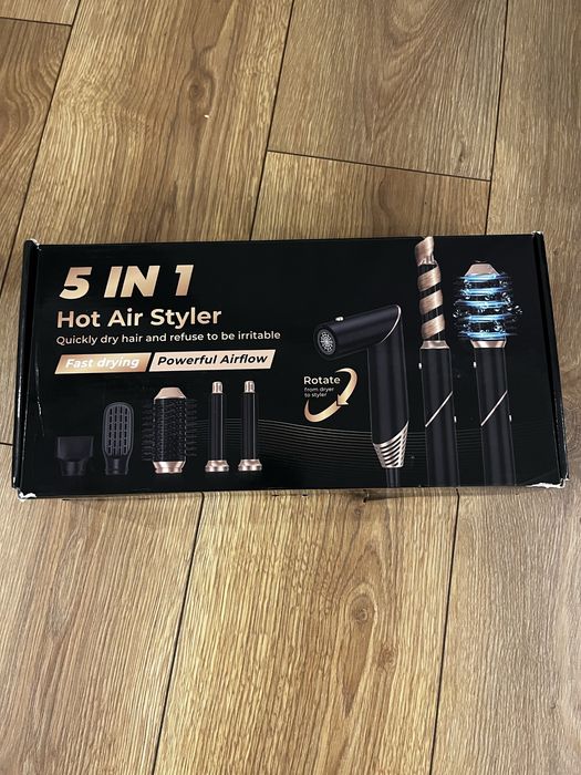 Suszarka do włosów airstyler 5w1