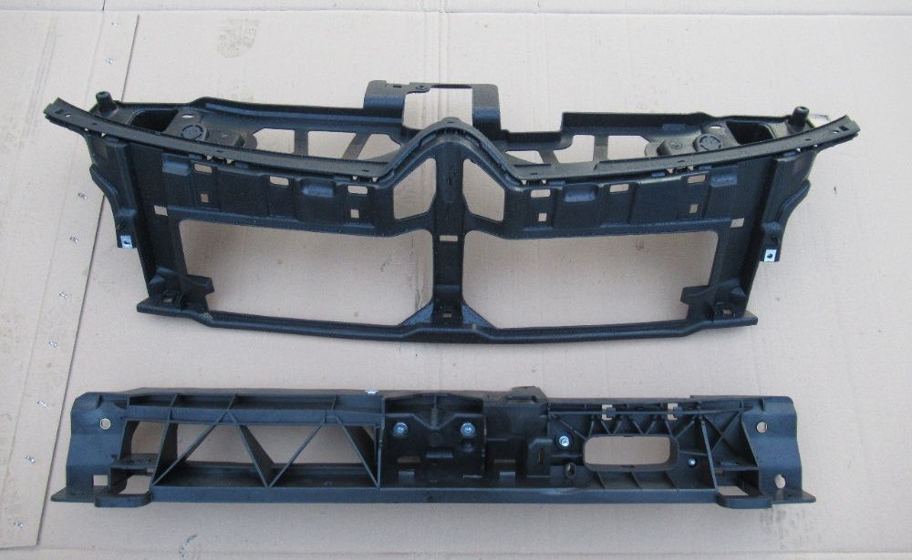 CITROEN C4 PICASSO 2013 - belka + pas + czasza