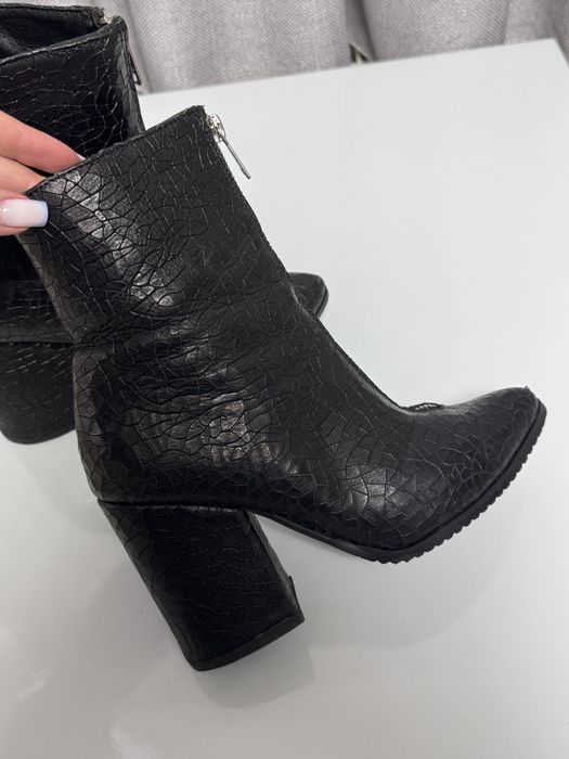 Черевички весняні