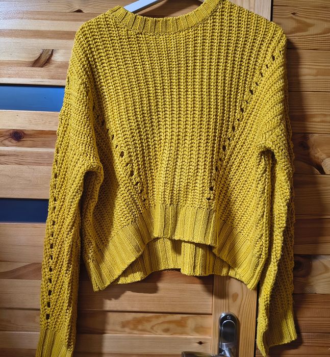 Sweter Bershka roz. M (40)