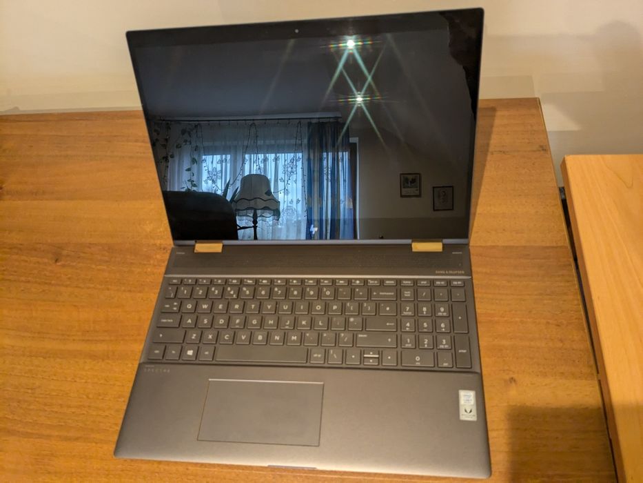 Laptop HP Spectre x360 15-ch005na ekran dotykowy