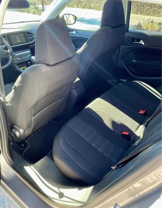 Carro Peugeot 308 gasolina