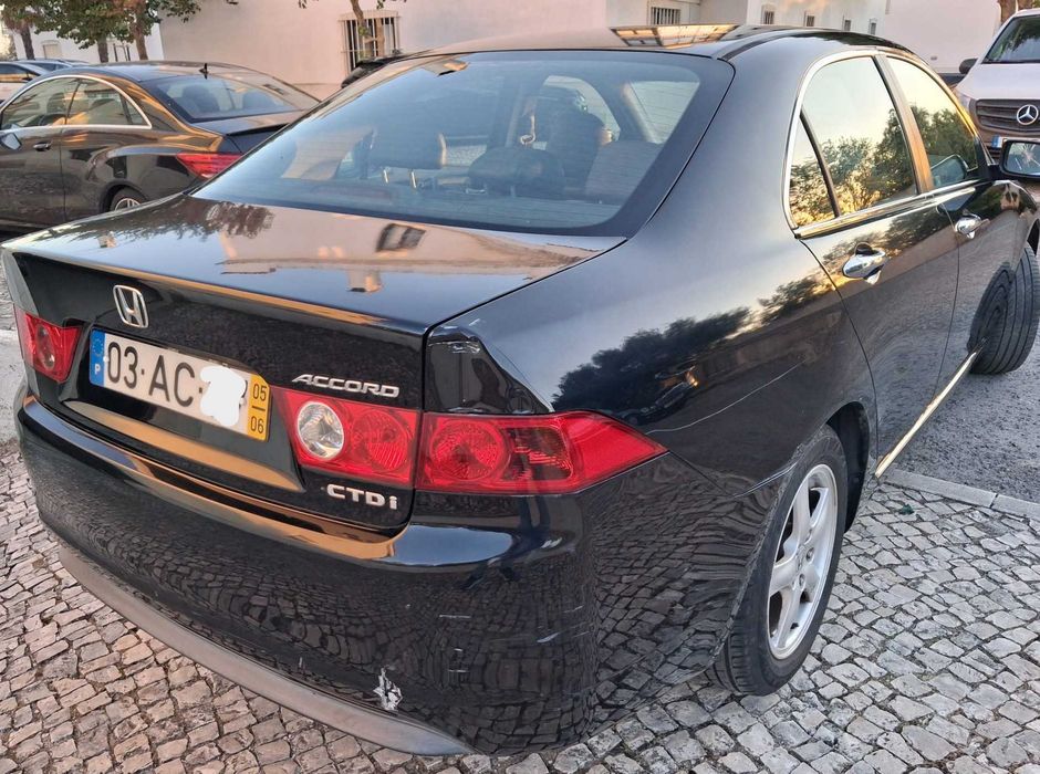 Honda Accord 2.2 CDTI