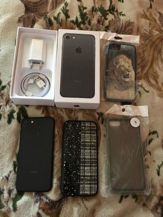 Айфон 7 на 32ГБ Акумулятор 74%