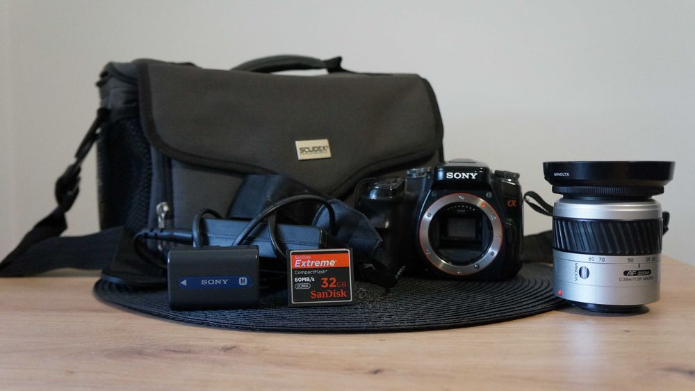 Sony Alpha DSLR-A100