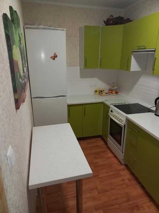 ПРОДАЖ! 2 кімнатна квартира, район Виставка!