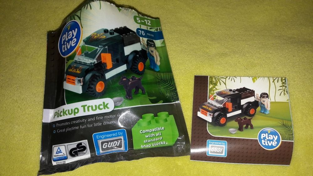 Klocki Playtive - Pickup truck