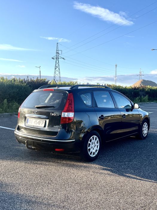 Hyundai i30 CW 1.6 Benzyna • 2009 • 183 000 km