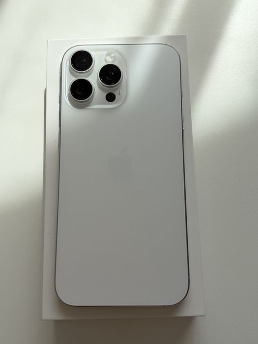 Iphone 16 pro max titanium white 256 GB