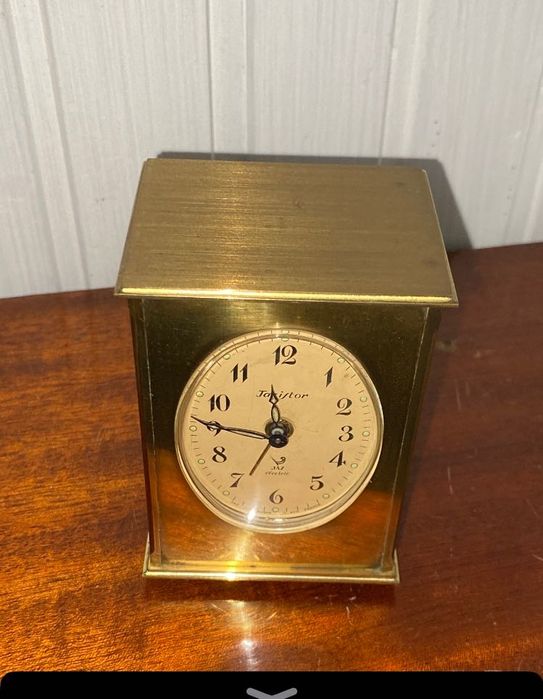 Relógio de mesa em latão francês