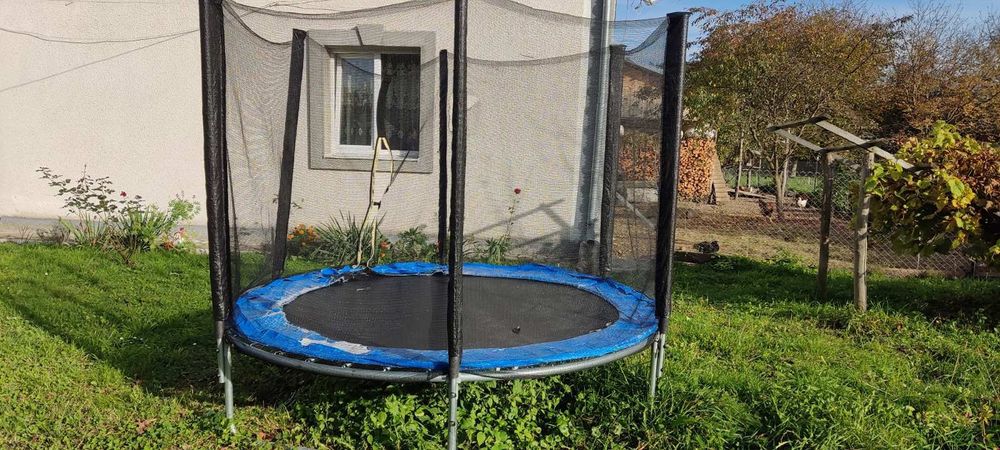 Батут вуличний діаметр 2, 52 м